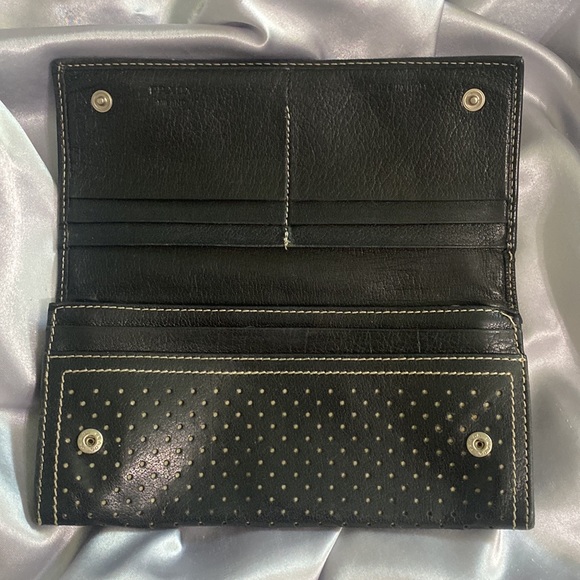 Vintage Prada Leather Wallet - Picture 2 of 6